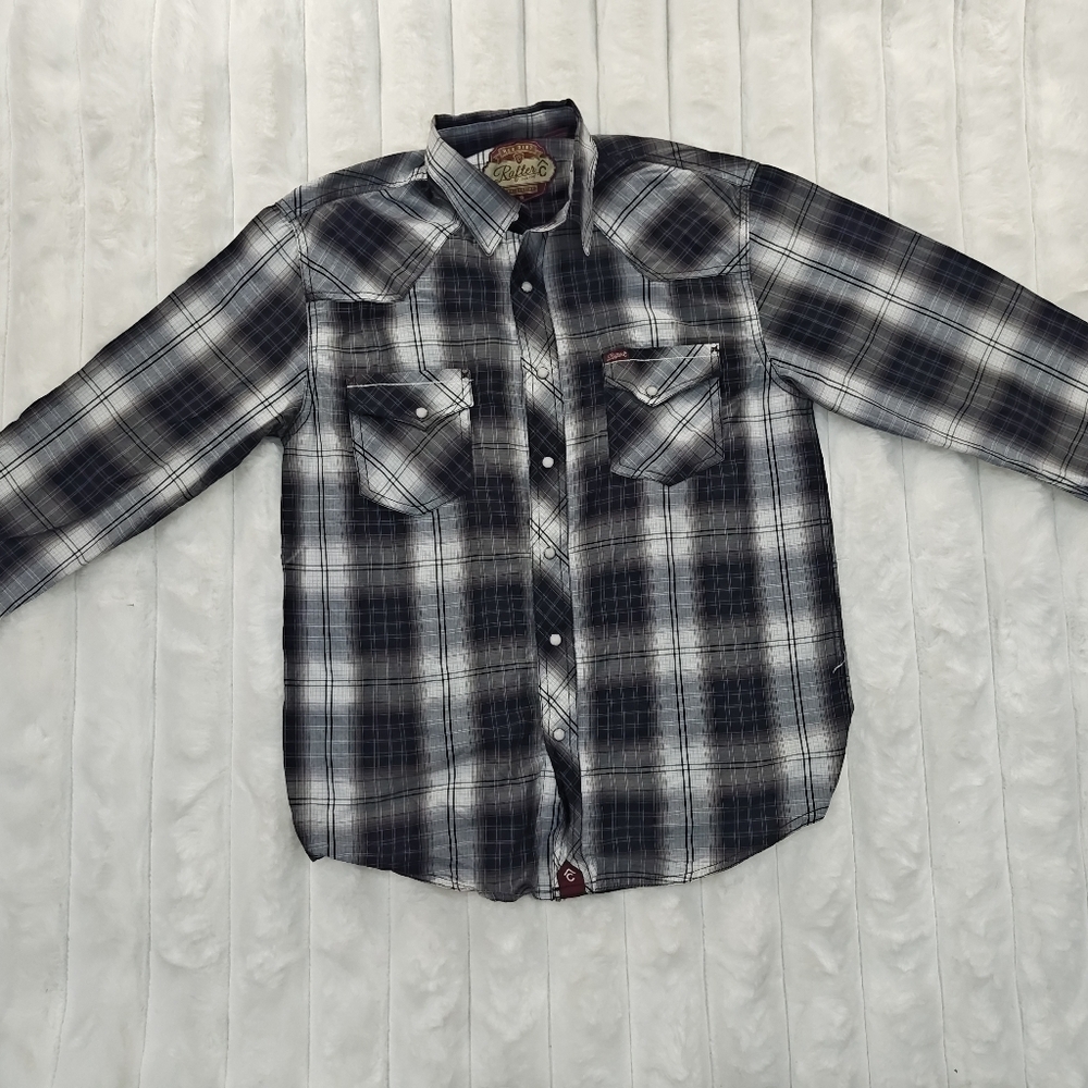 Men’s Red Dirt Rafter plaid shirt, medium, 55/45 cotton poly, no damage